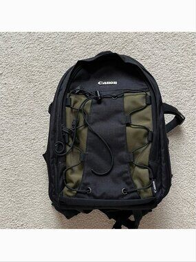 Canon Deluxe Camera Bacpack